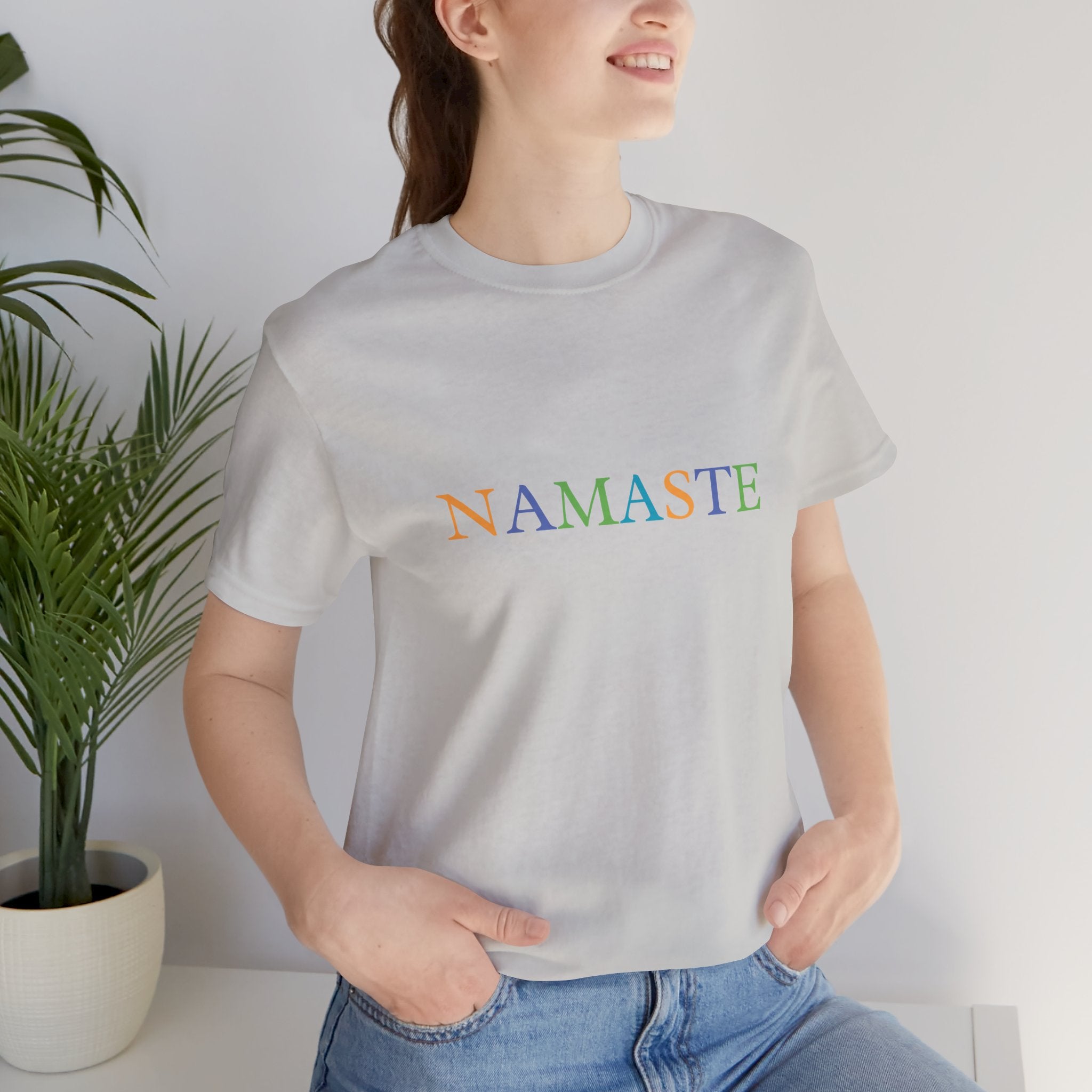 เสื้อยืดคอกลม NAMASTE สำหรับผู้ชายและผู้หญิง Tramunquiero