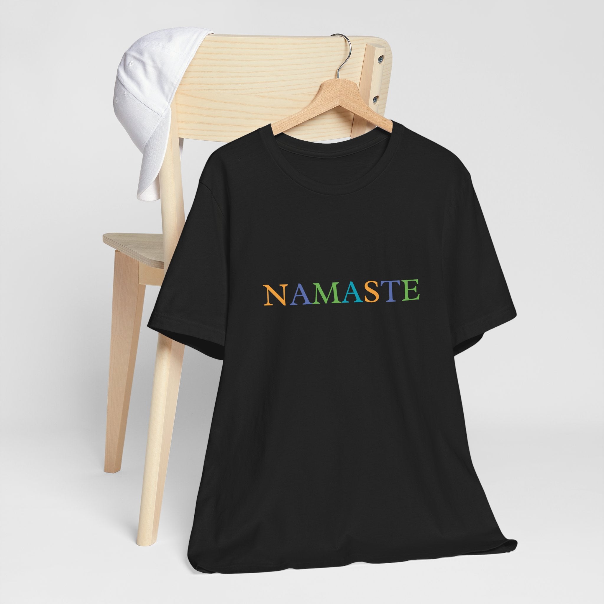 เสื้อยืดคอกลม NAMASTE สำหรับผู้ชายและผู้หญิง Tramunquiero