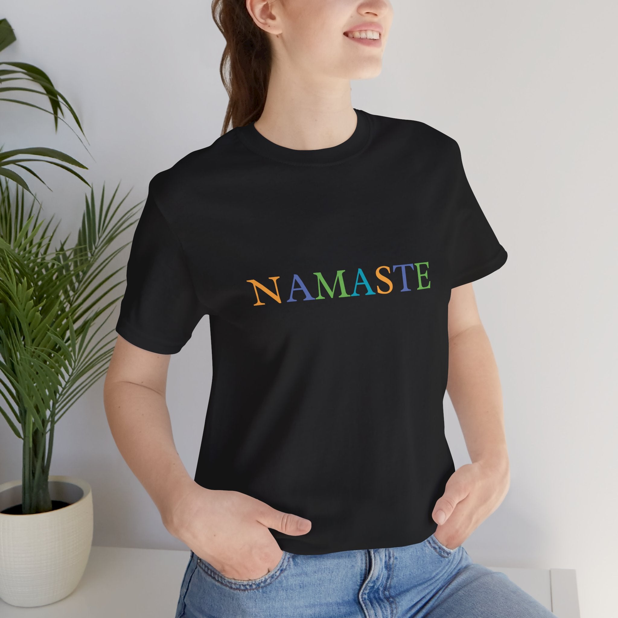 เสื้อยืดคอกลม NAMASTE สำหรับผู้ชายและผู้หญิง Tramunquiero